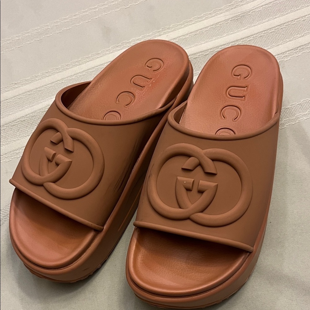 Gucci Brown Rubber Platform Slide Sandals